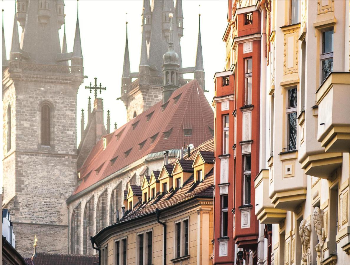 Trendy Local Apartment Praga Exterior foto